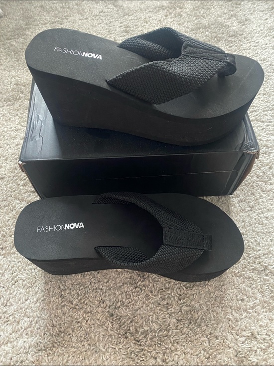 Fashion Nova Shoes - Fashion Nova Black Platform Thong Sandals